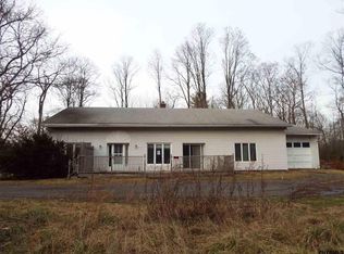 1848 Mariaville Rd, Schenectady, NY 12306