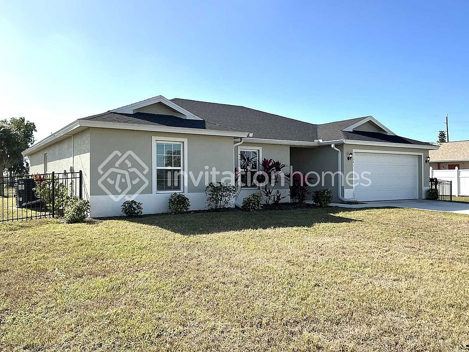 1st image of 25041 Alcazar Dr