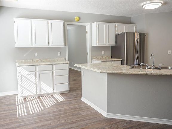 5th image of 3469 Jubilee Dr