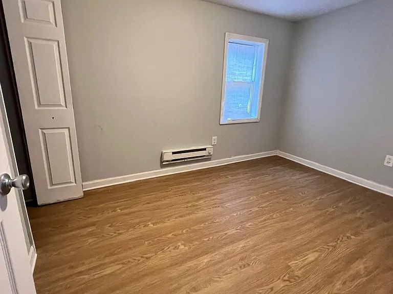 225 N Burgher Ave #1 — Photo 9