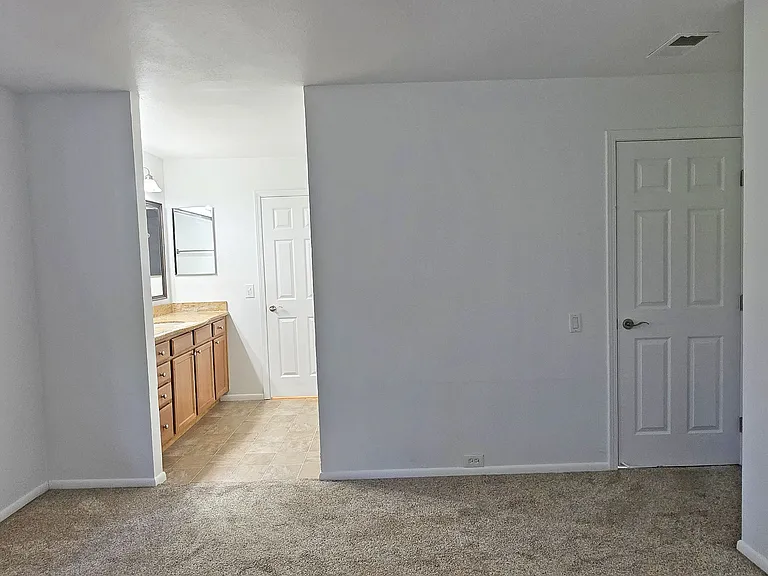 508 Woodside Oaks #3 — Photo 18