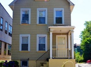 17 McKay Ave, East Orange, NJ 07018