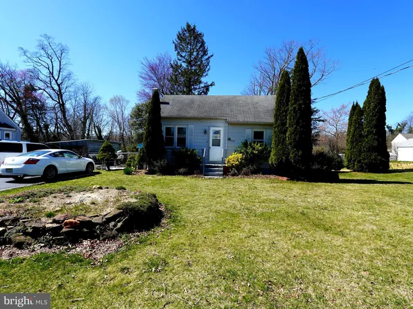 1542 Blackburn Ct, Vineland, NJ 08361