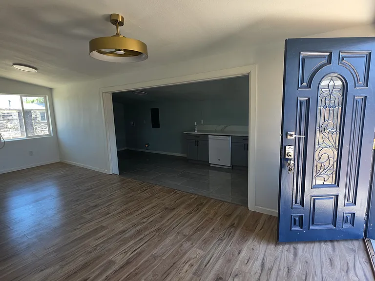 33930 Mission Trl — Photo 9