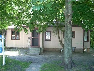 1st image of 214 Edgell St