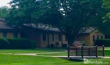 1st image of 1204 Plainview Ln