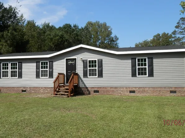 7641 Joe Brown Road, Bladenboro, NC 28320