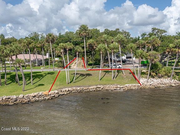 2nd image of 3861 Indian River Dr