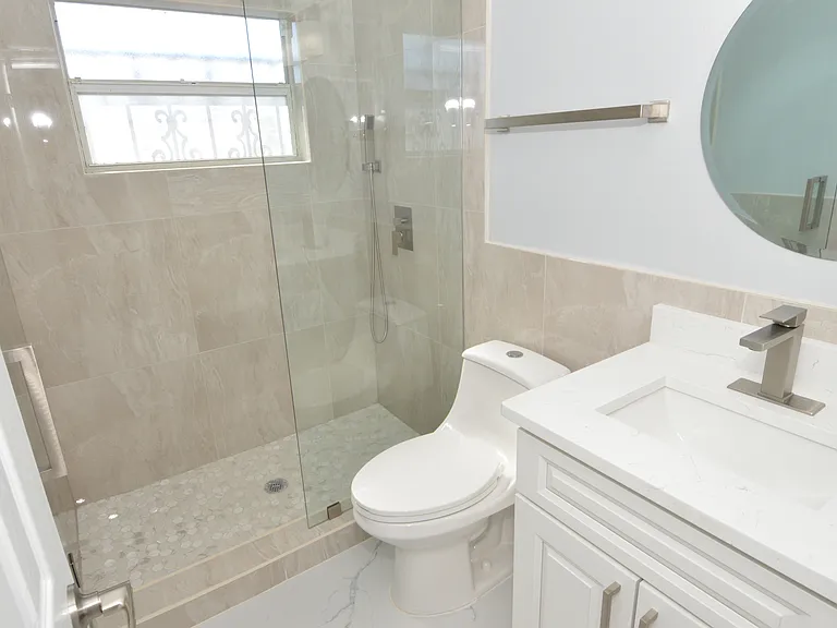 3947 Venetian Way — Photo 16