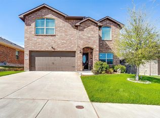 10024 Huntersville Trl, Fort Worth, TX 76108