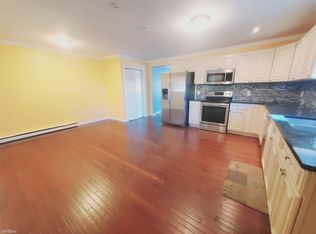 82 Harbor Dr UNIT 1, Stamford, CT 06902
