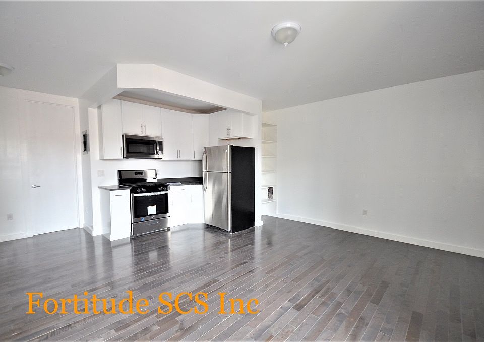 1st image of 2711 Morris Ave #C1