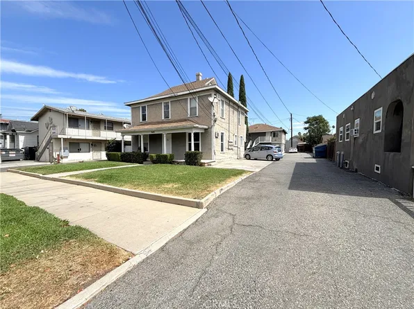 3447 4th St APT 2, Riverside, CA 92501