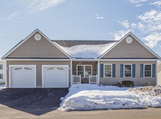 20 Cricketfield Lane, Hudson, NH 03051