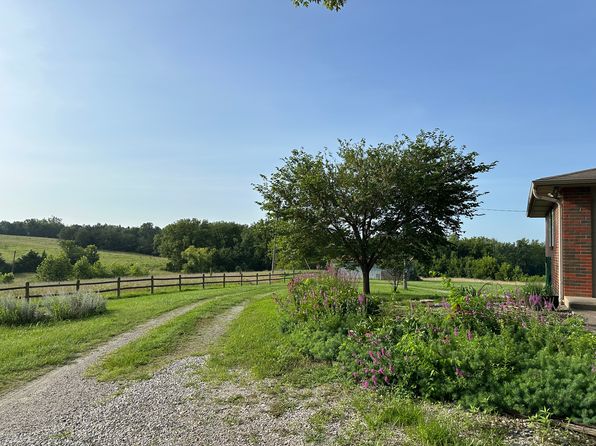 345 County Road 438