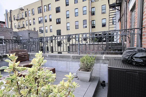 Rented by Corcoran | media 1