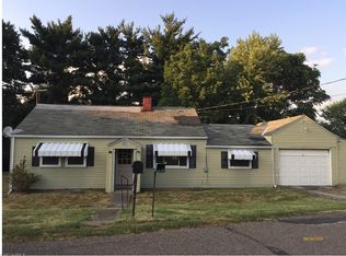 22 Orchard Ln, Wheeling, WV