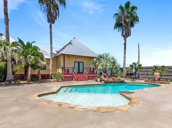 3809 Webby Rd, Abbeville, LA 70510