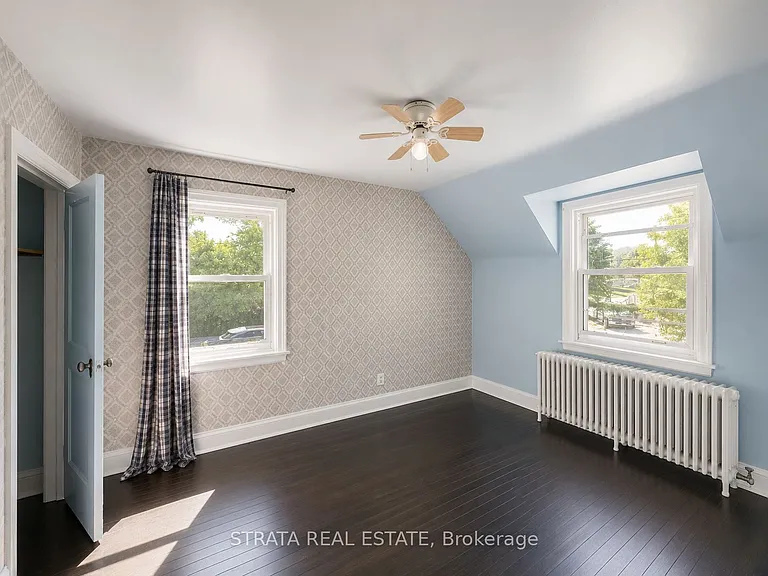 120 Phyllis Ave #UPPER — Photo 4
