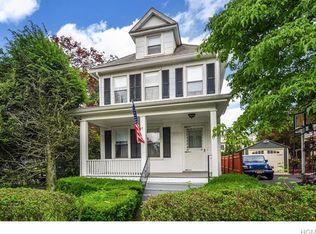 77 Cloverdale Ave, N White Plains, NY 10603