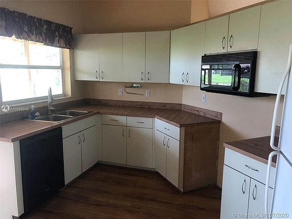 5th image of 14031 Richwood Pl #14031
