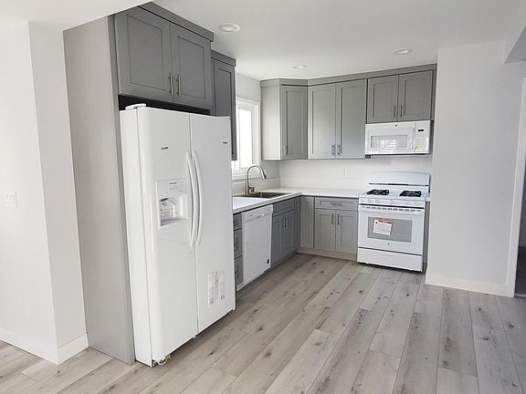 5th image of 1500 S Glendale Ave APT 2