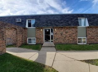 3021 S 17th St #103, Grand Forks, ND 58201