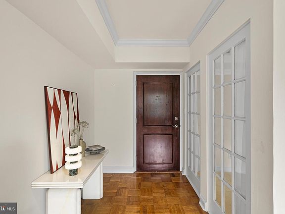 3rd image of 719 S Saint Asaph St APT 201