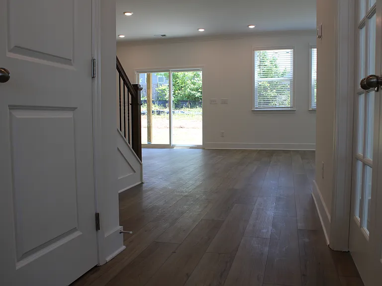 175 Andalusa Ct — Photo 7