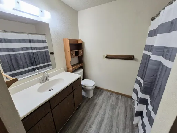 115 3rd St #12, Frost, MN 56033