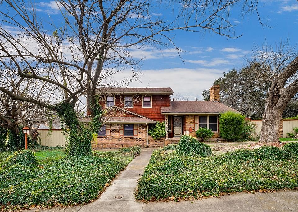 1st image of 304 Melody Ln