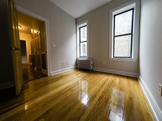 Rented by Standard Realty | media 29