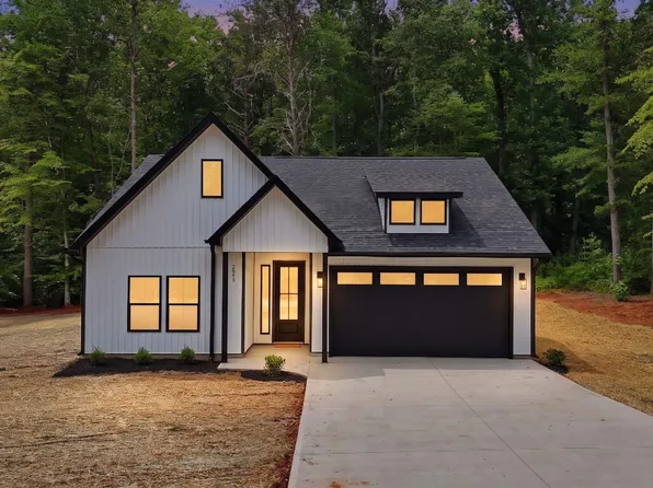 2845 Melvin Hill Rd, Campobello, SC 29322