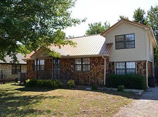 603 W Poplar St, Shawnee, OK 74801