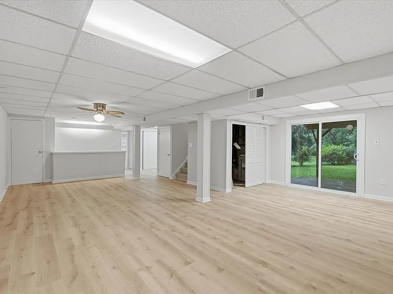 4120 Nutwood Way — Photo 33