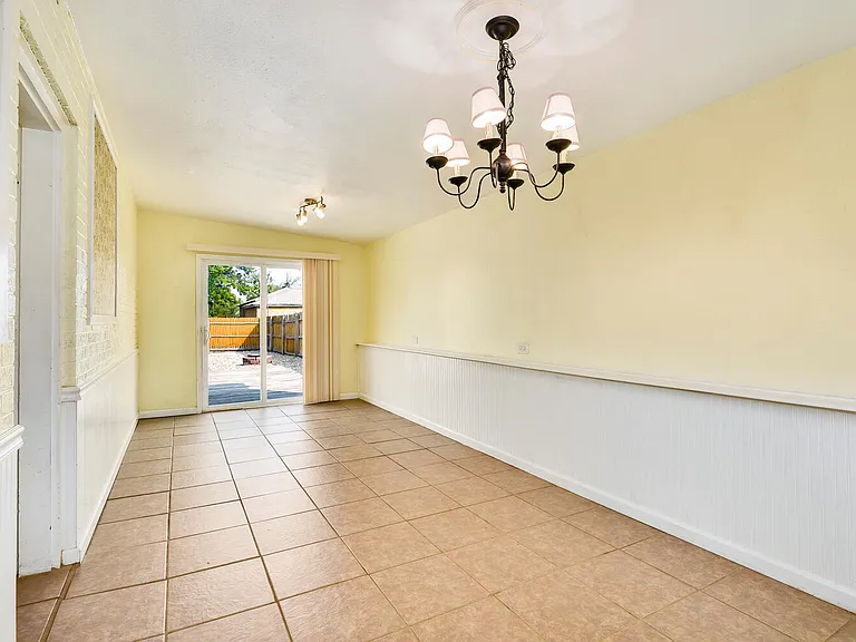 3208 Niagara St — Photo 10