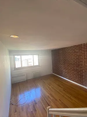 Rented by MOTION New York | media 9