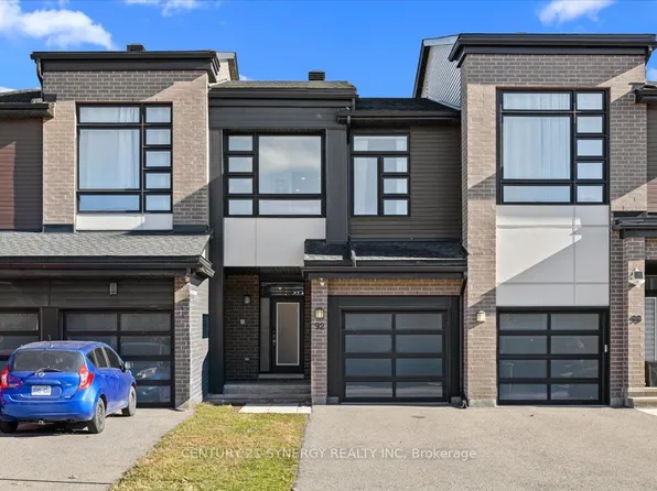 92 Longworth Ave, Ottawa, ON K1T 0S7