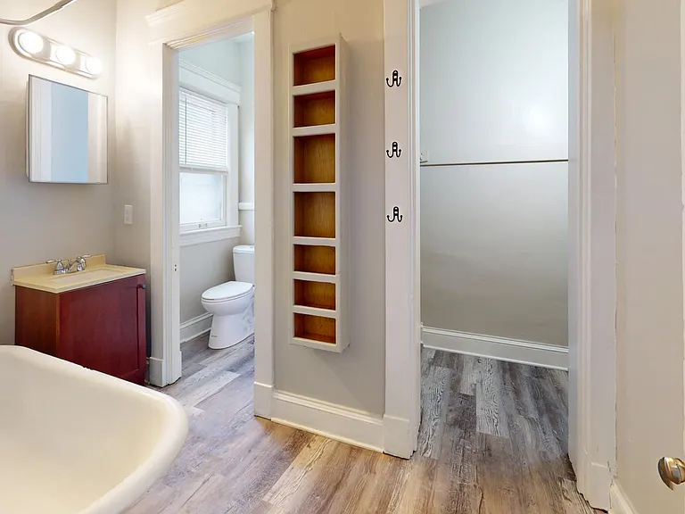 4420 Bush Ave — Photo 49