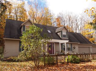 3799 Middle Rd, Harbor Springs, MI 49740