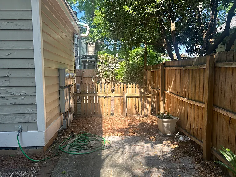 310 W Park Ave #A — Photo 37