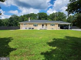 133 Broad St, Milmay, NJ 08340