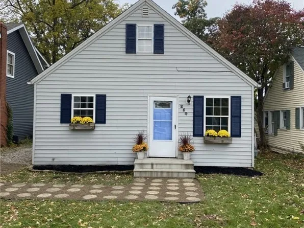 254 Parkland Blvd, Vermilion, OH 44089