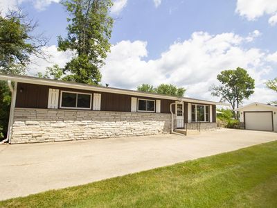 N6028 Lake Dr, Shawano, WI, 54166