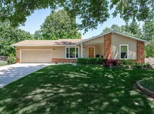 5 Oakrail Dr, Saint Peters, MO 63376