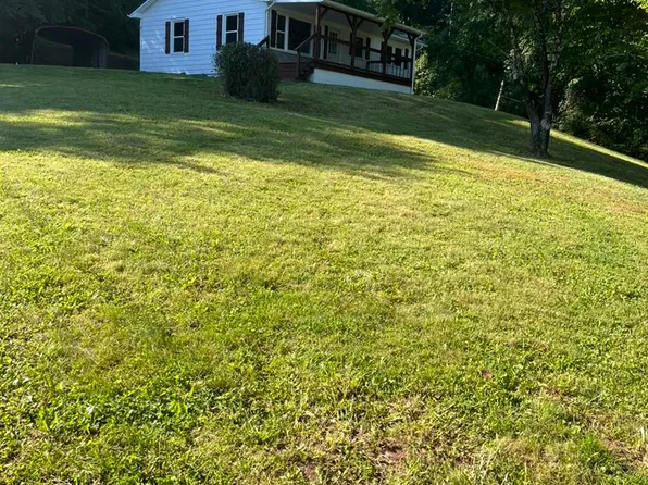 511 Reed St, Damascus, VA 24236