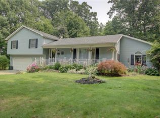 5 Robert Dr, Silver creek, NY 14136