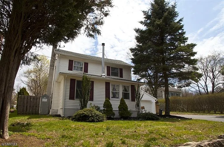 109 Jonestown Rd photo 1