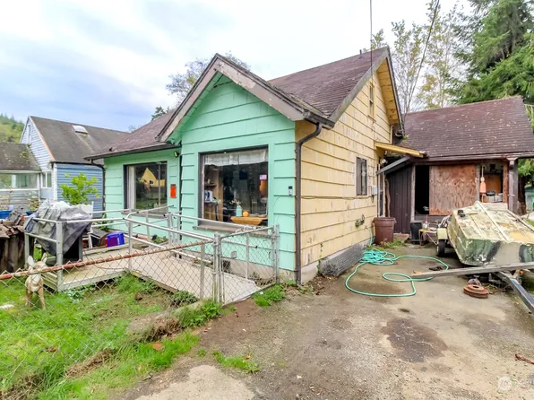 2009 Harding Road, Aberdeen, WA 98520