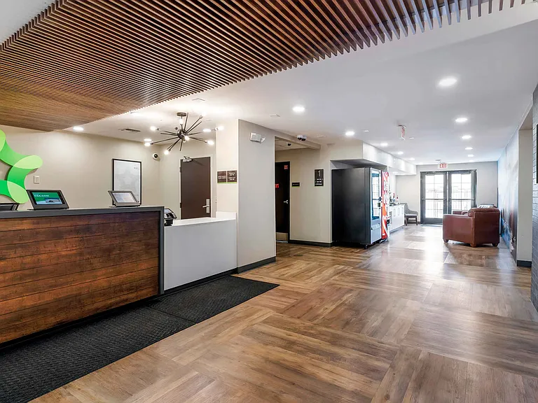 Lobby and Guest Check-in